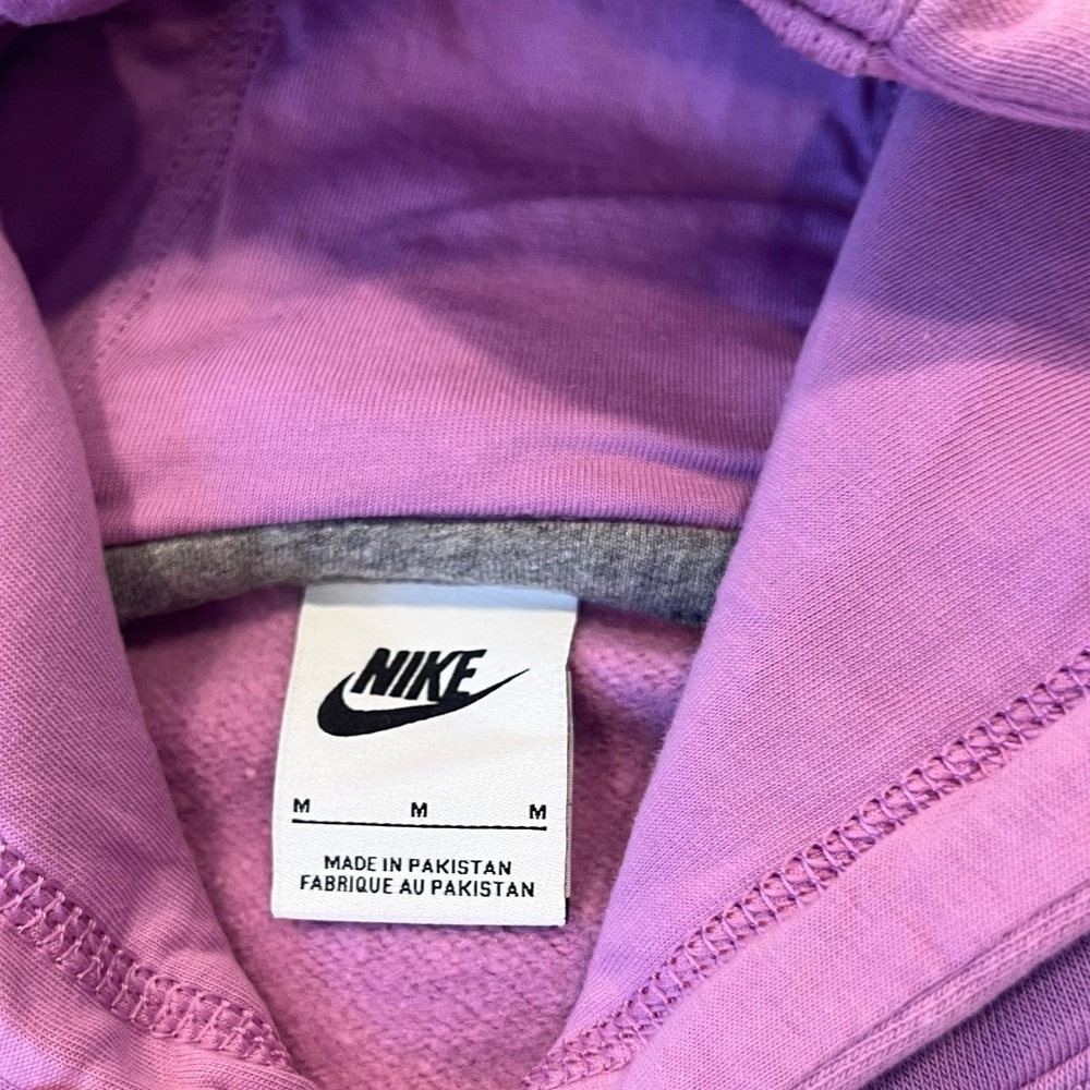 Nike | Sportswear Club | Fleece | Violet Hoodie | Medium | Excellent Condition - Picture 4 of 13